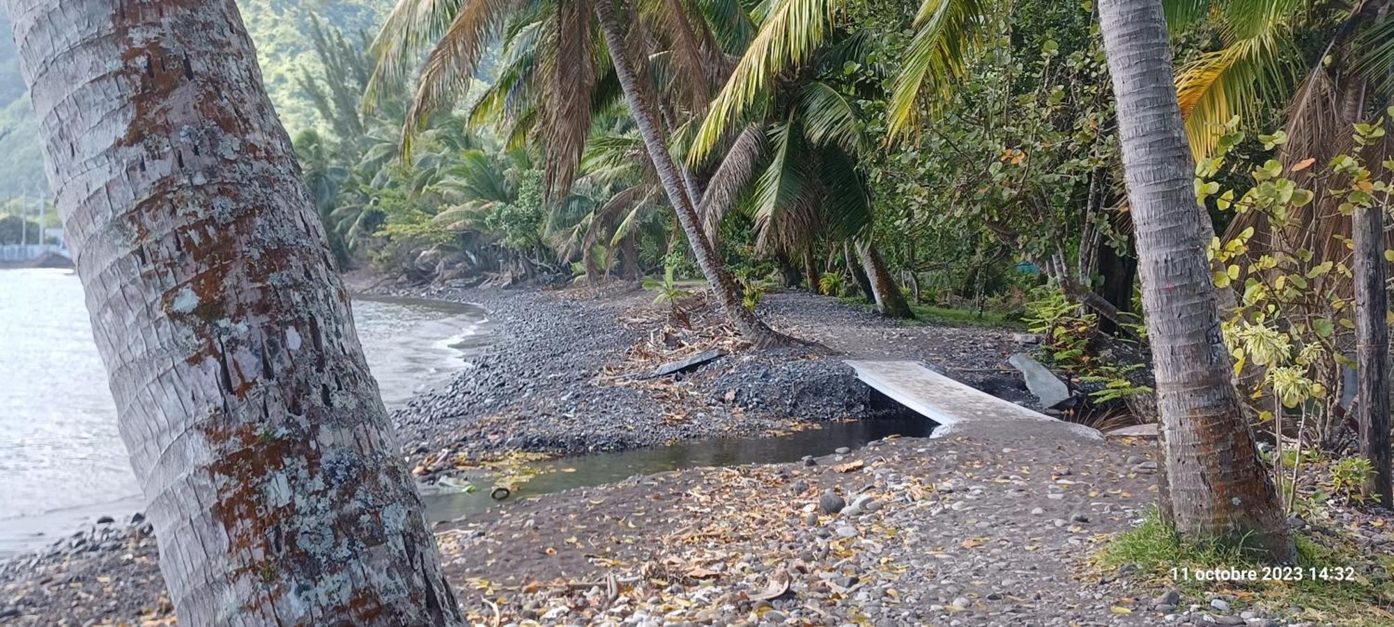 Hava'E Lodge Teahupoo Esterno foto