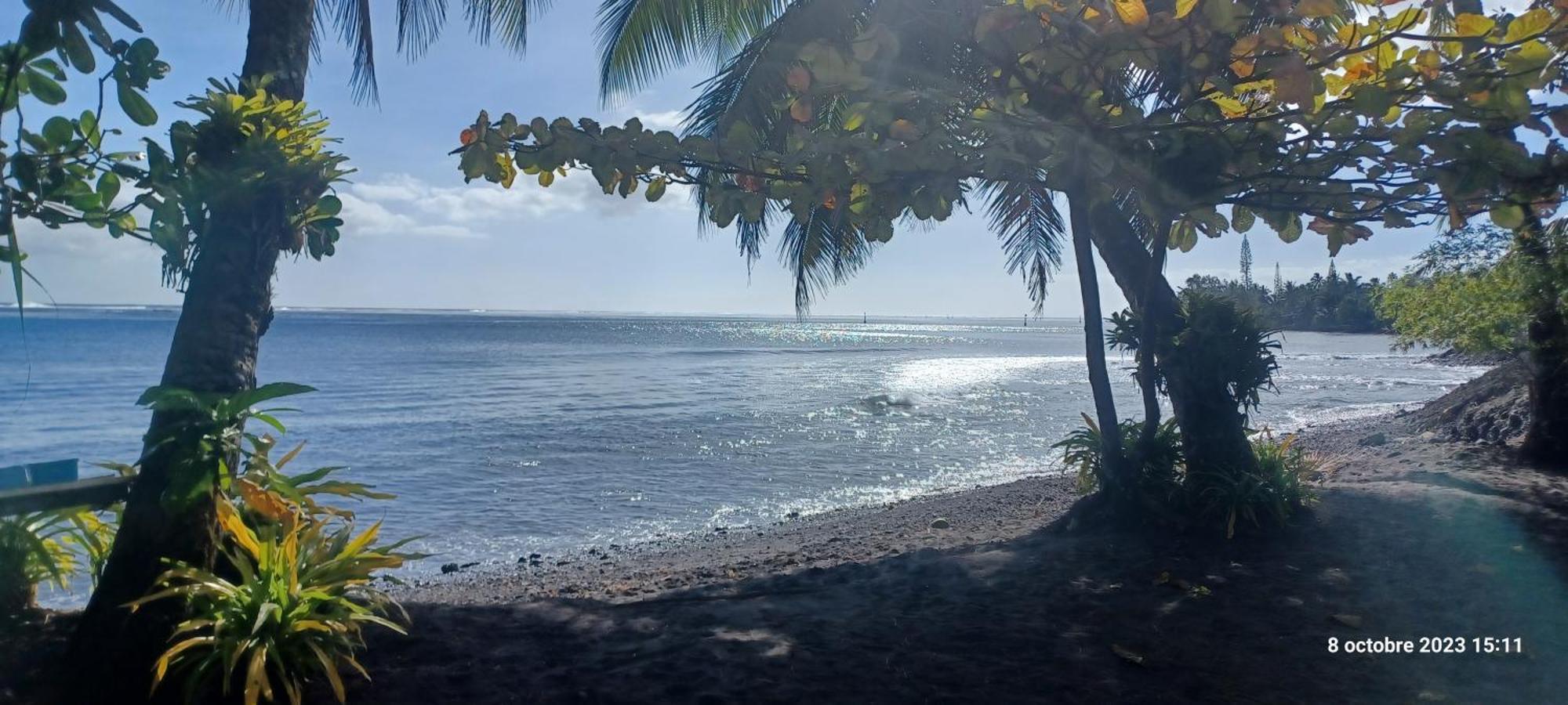 Hava'E Lodge Teahupoo Esterno foto
